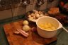 Tejfölös krumplileves, gombával